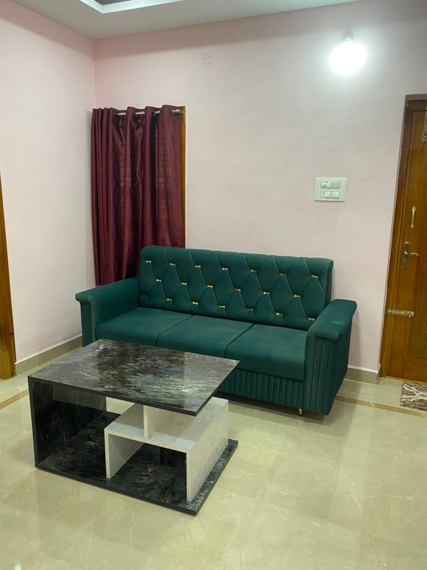 Athidi Luxury Home Stay Tirupati Esterno foto